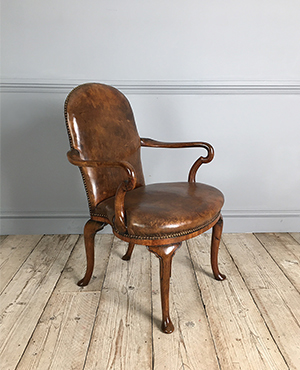 Antique arm chair
