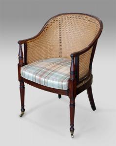 Antique bergère chair
