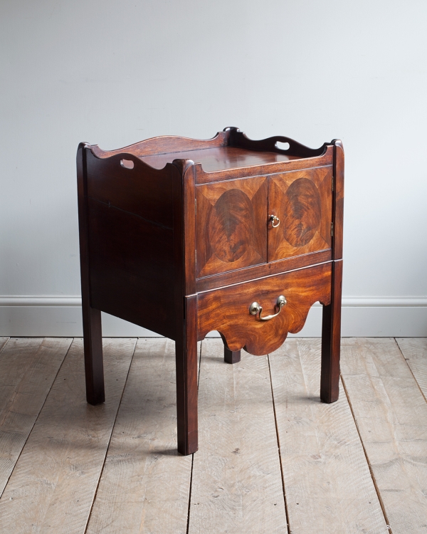 Georgian bedside cupboard