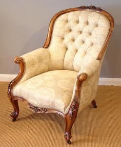 Victorian walnut arnchair
